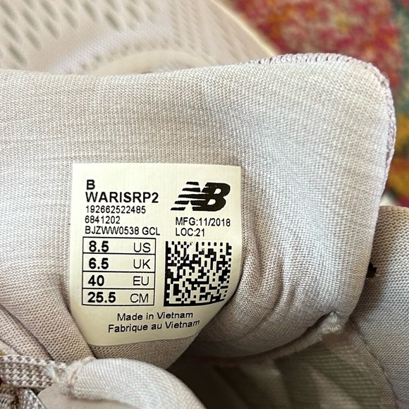 New Balance | Women's Lavender/Grey Fresh Foam Arishi V2 Running Shoes, size 8.5 - Picture 13 of 14